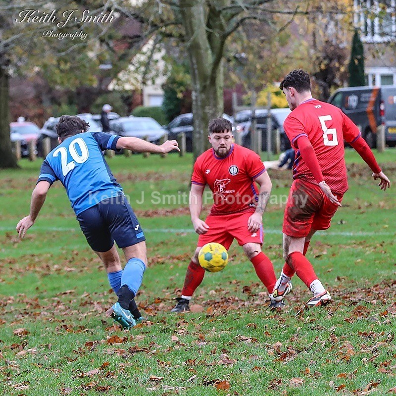 9KJS1616 - Nene League Sunday 16th November 2025 Abington Park