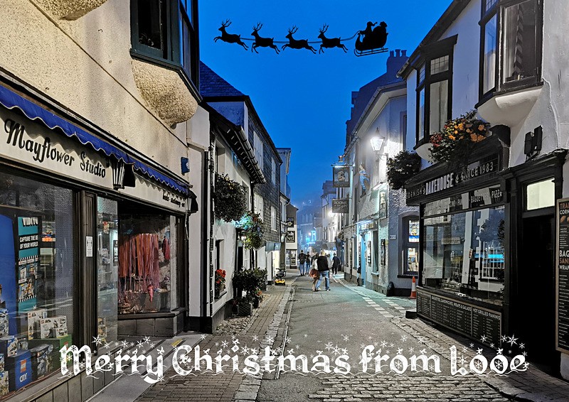 LO94   Looe at night as Santa travels over - XMAS CARDS Looe Polperro and General Cornwall
