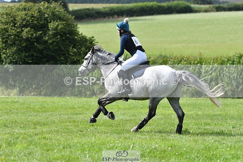 240804-161016-17299 - 662-Phoebe_Annear-THE_RIDGE_CROSS_FESTY