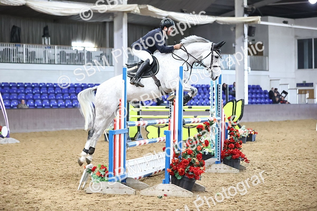 SBM_003913 - Class 12 - Senior Foxhunter 1.20m