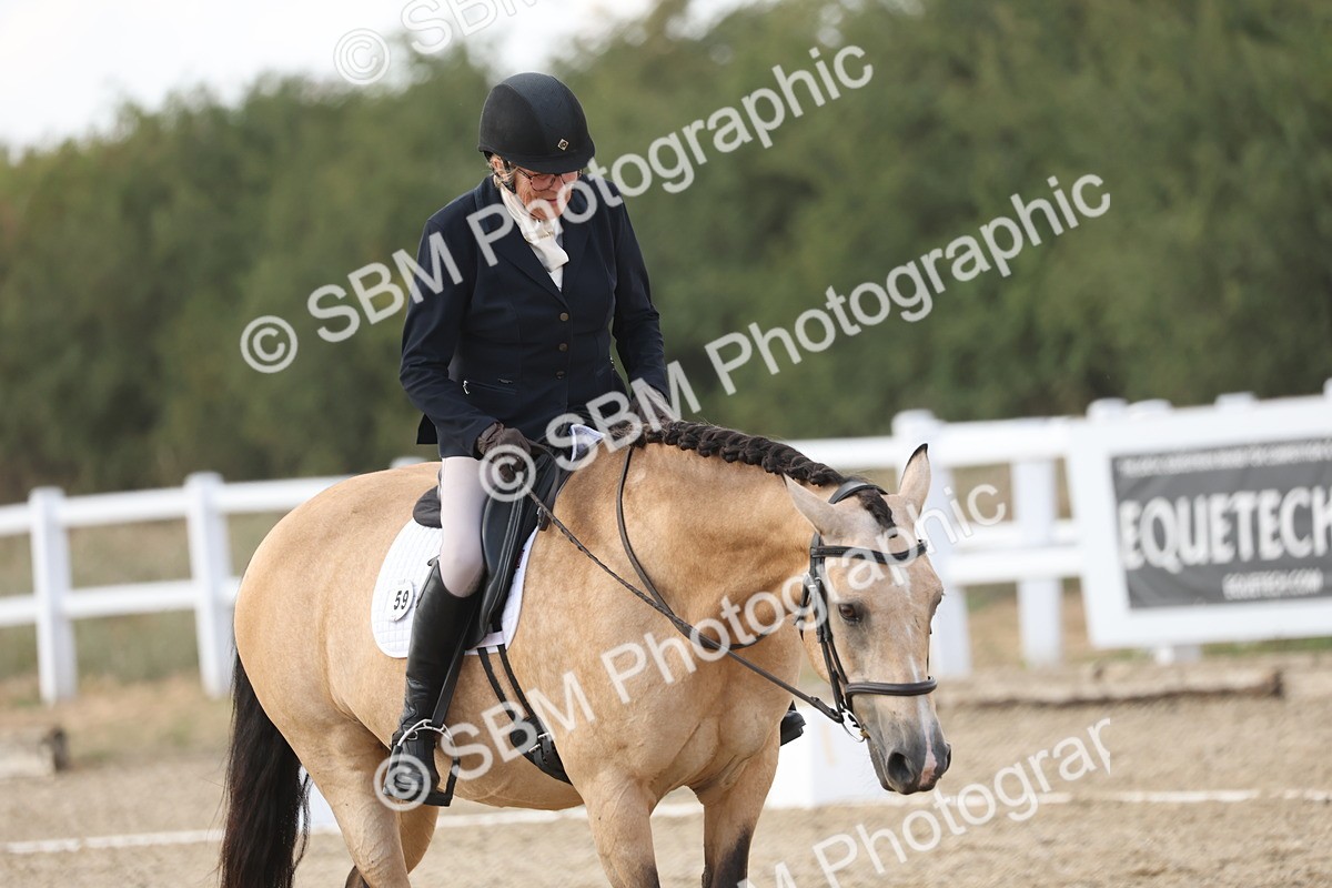 SBM_015705 - Class 6 - E5 Silver 15.54.16.58