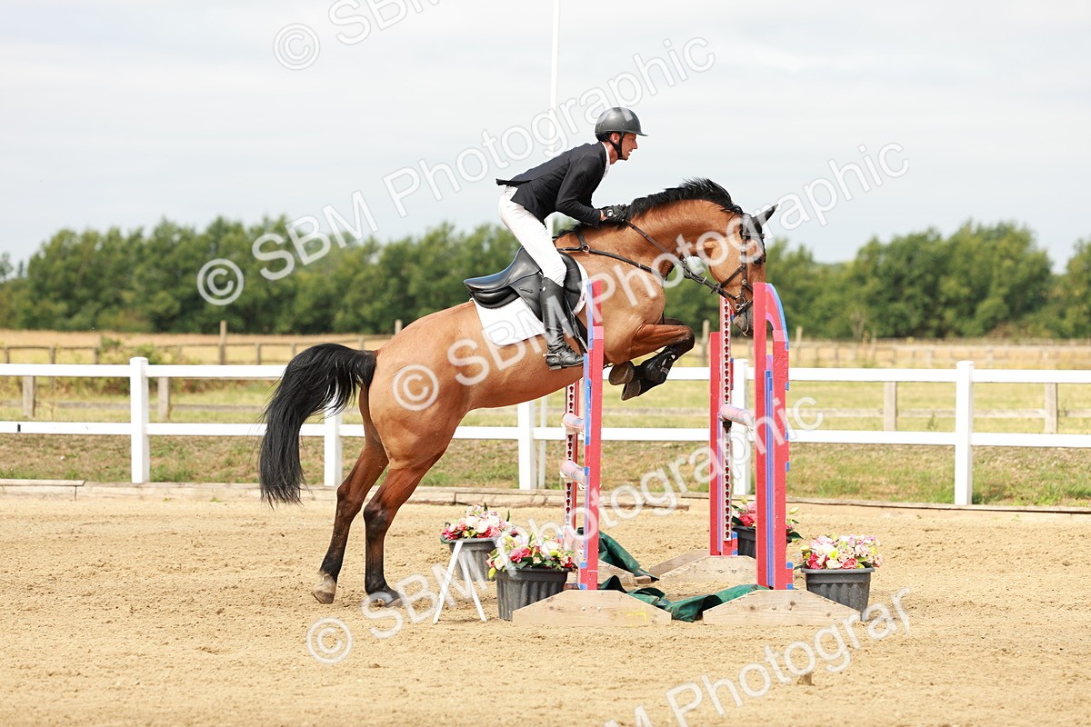 SBM_016963 - Class 20 - Senior Newcomers - 1.10m