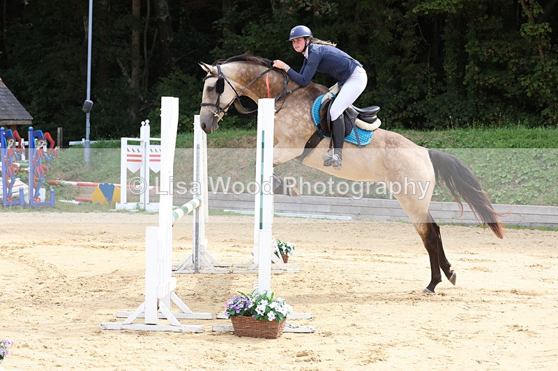 3E7A3319 - Class 4: Senior British Novice/90cm open