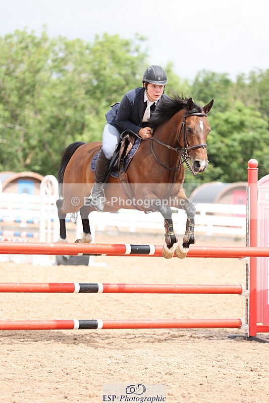 240630A-112255-12615 - Cls 31 Discovery and 90cm Open