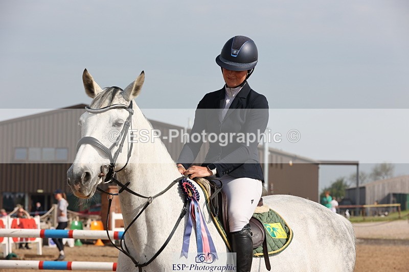 240511A-094457-11201 - Cls 32 Foxhunter