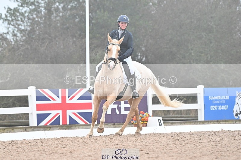 240217A-092044-00350 - 130-Kate.Kerswell-Top.Gun.RB