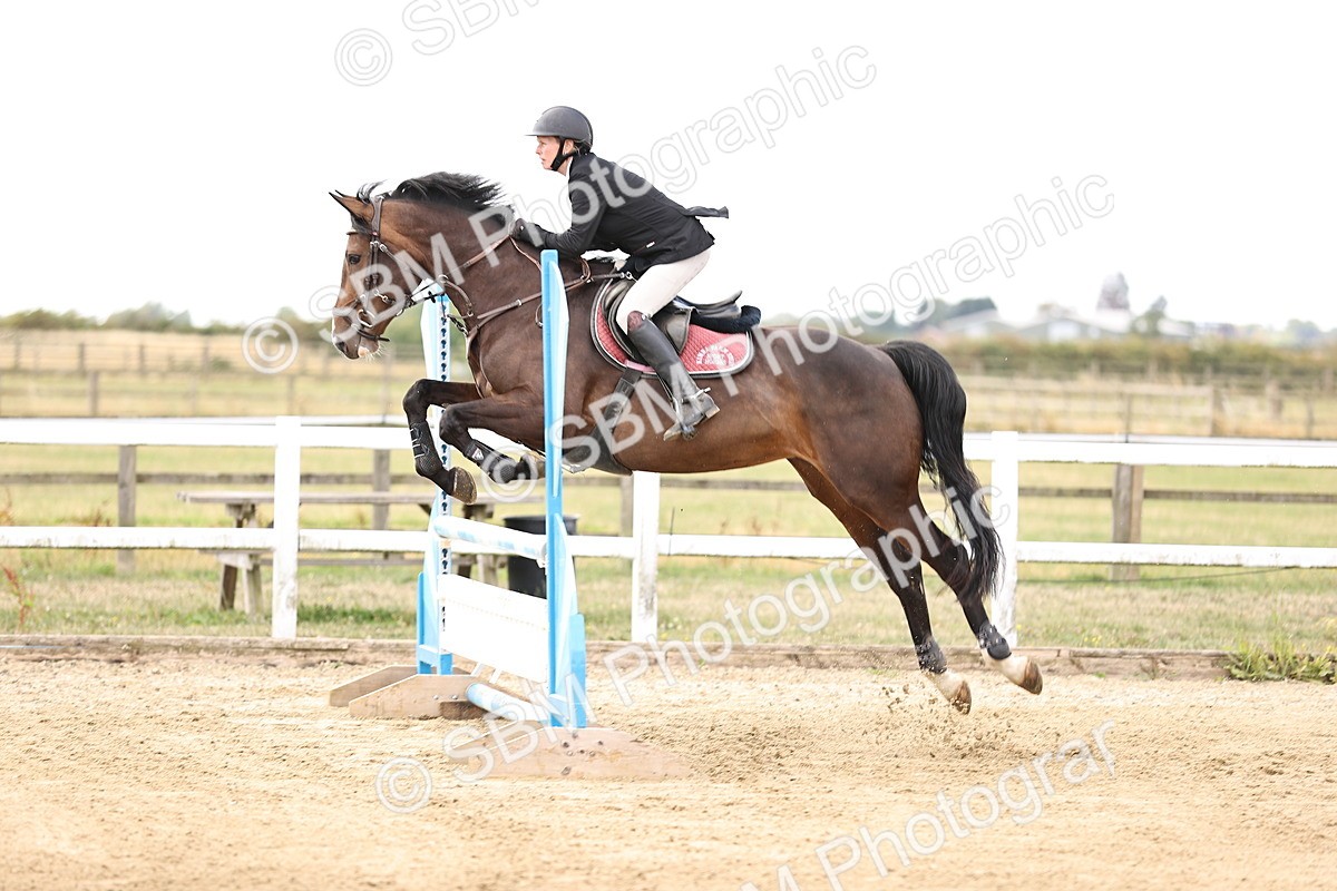 SBM_004081 - Class 3 -  Senior British Novice - 90m Open