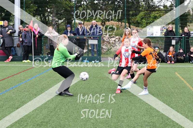 1DX31429 - Sat 6th U12 Girls