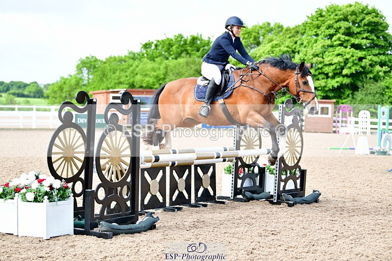 240526A-093804-07128 - Cls 32 British Novice and 90cm Open