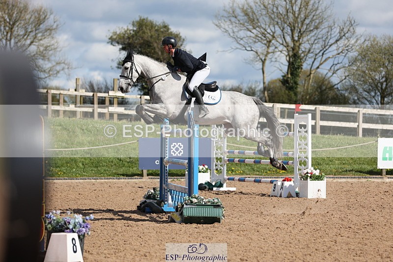 240419A-160312-09112 - Cls 10, 2 Star Big Tour 145cm  15.45 to 16.35 break