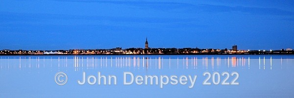 Montrose at night across the Basin 30 - Montrose Basin