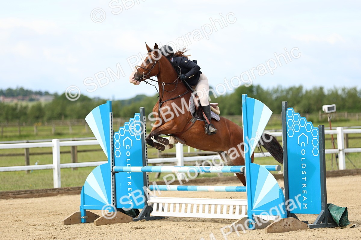 SBM_000105 - Class 2 - Senior British Novice - 90cm