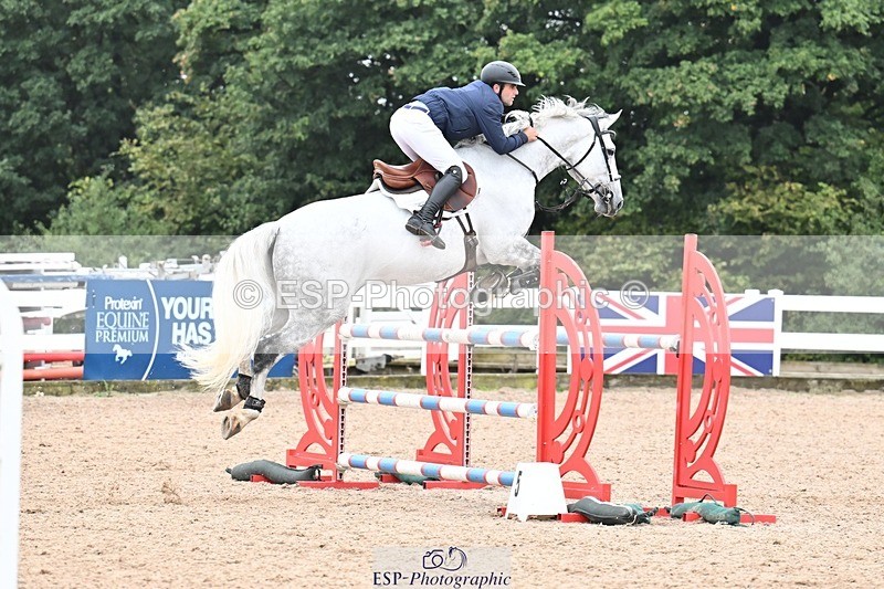 250917-134643-00713 - Cls 5 Foxhunter and 1.20m Open