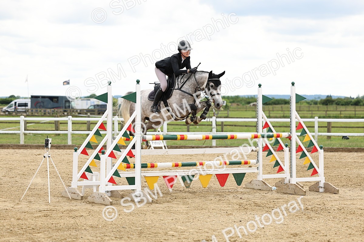 SBM_006189 - Class 19 - Senior Newcomers - 1.10m