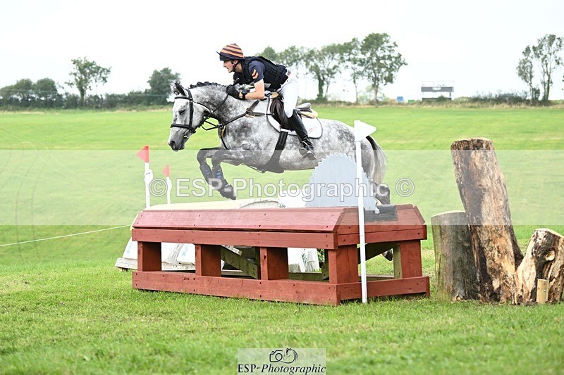 240831A-121233-02053 - 063-Max.Forster-SIXTIES.SCION.OF.CLOONISLE