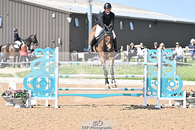 240509A-144141-02500 - Cls 11 National 1.40m Open