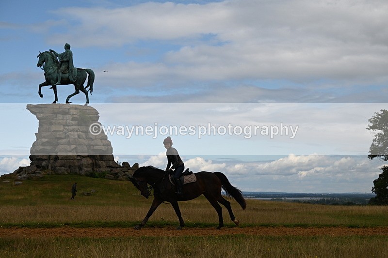 DSC_8454 - Time at Statue 13:52 to 14:33