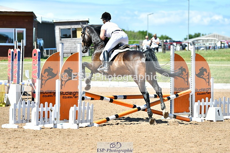 230624A-142555-01940 - Cls 42+43 Club and Schools 70cm