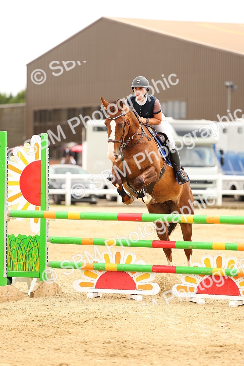 SBM_010092 - Class 3 - Senior Newcomers - 1.10m Open