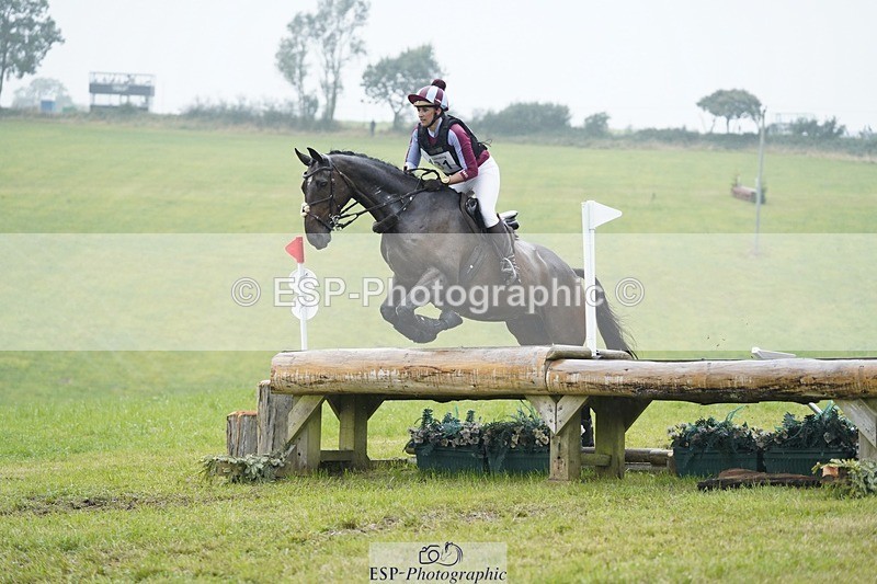 240901A-140552-09735 - 431-Lizette.Jackman-MURPHYS.GAUNTLET