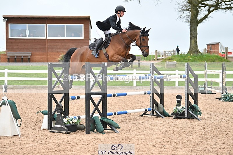 240406A-153532-04169 - Cls 17 National 1.30m Open