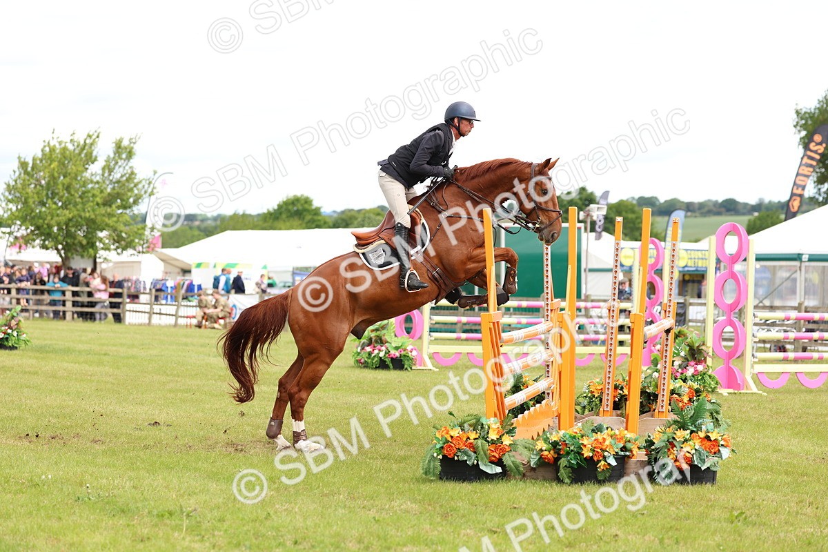 SBM_13739 - Class 206 - Senior Newcomers - 1.10m Open