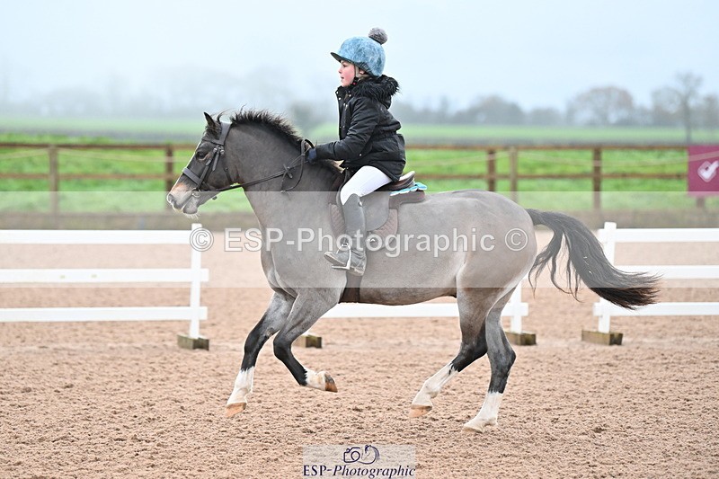 231203A-091022-00084 - Cls 11 Clear Round