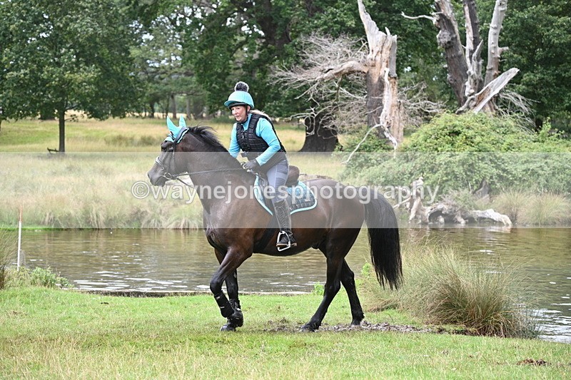 WJ7_2412 - Time at Water 11:14 to 11:36