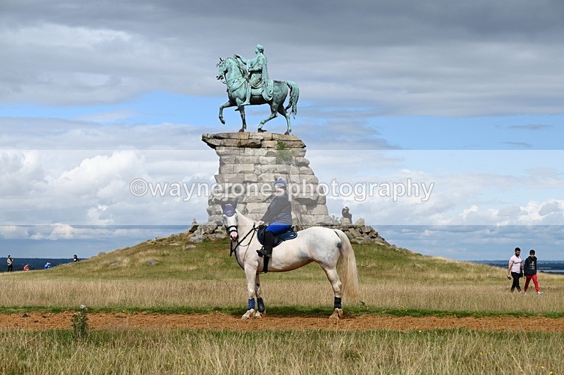 DSC_8940 - Time at Statue 14:33 to 15:10