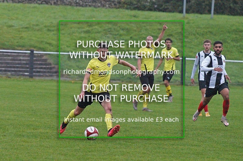 DSC02646 - Kendal Town v Yorkshire Amateurs (9/10/21)