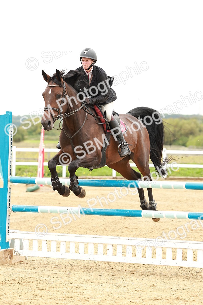 1I0A7763 - Class 4 - Senior Newcomers 1.10m