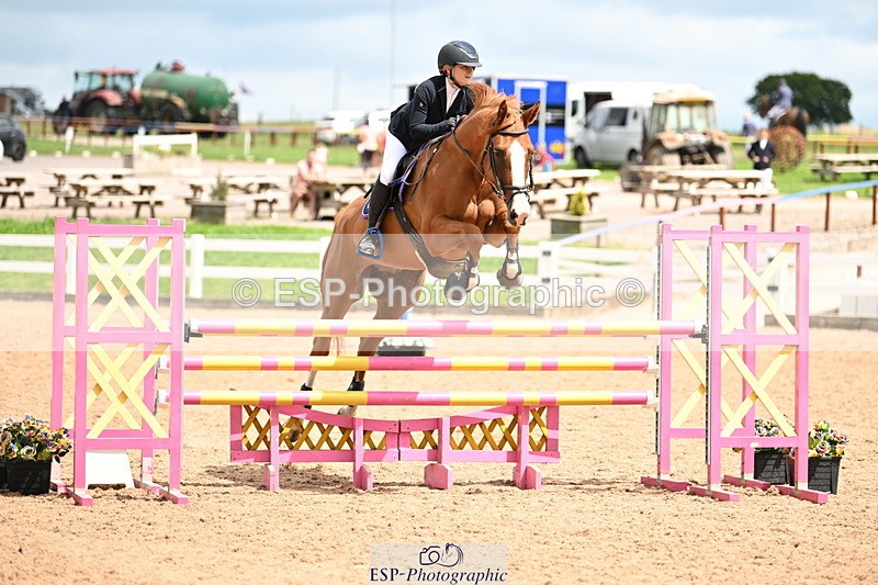 240802A-134711-04677 - Cls 25 1.05m Amateur Qualifier