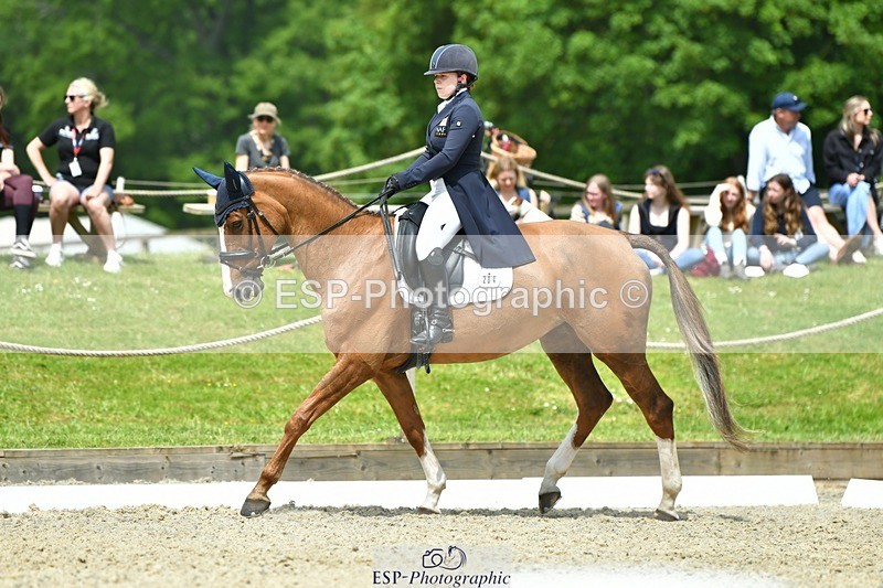 230525-115150-04110 - 204-INDIAN_GIRL_G-Jasmine_Underwood-WEDTrotUp+DR