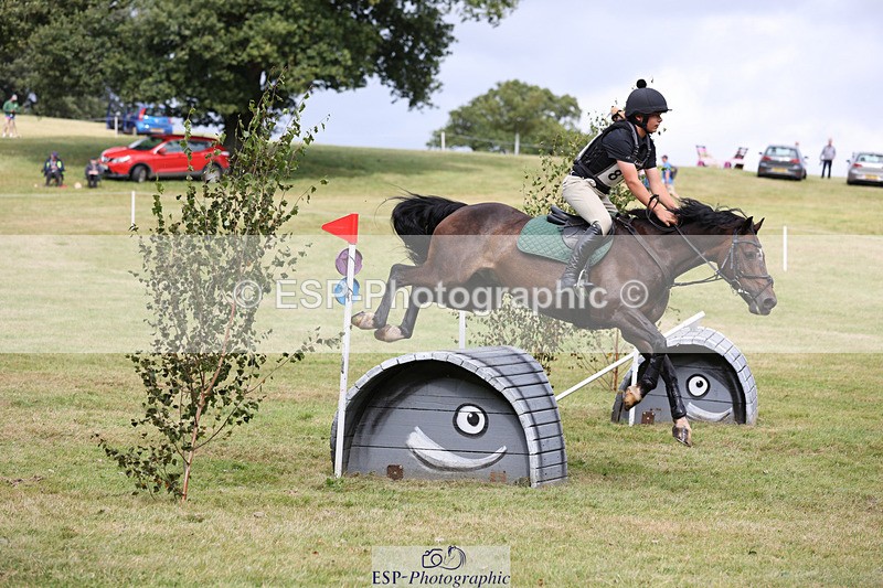 240825X-153516-36314 - 80cm XC 15.30 to 16.30