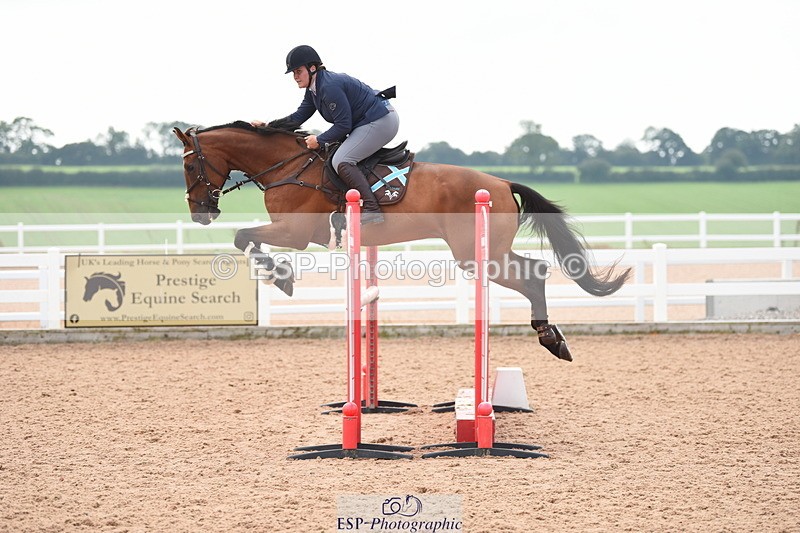 230902A-122244-01005 - Cls 9 1.10m Amateur Quali