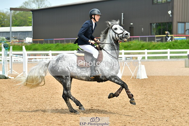 230514A-133114-02991 - Cls 25 Pony Foxhunter & 1.10m Open