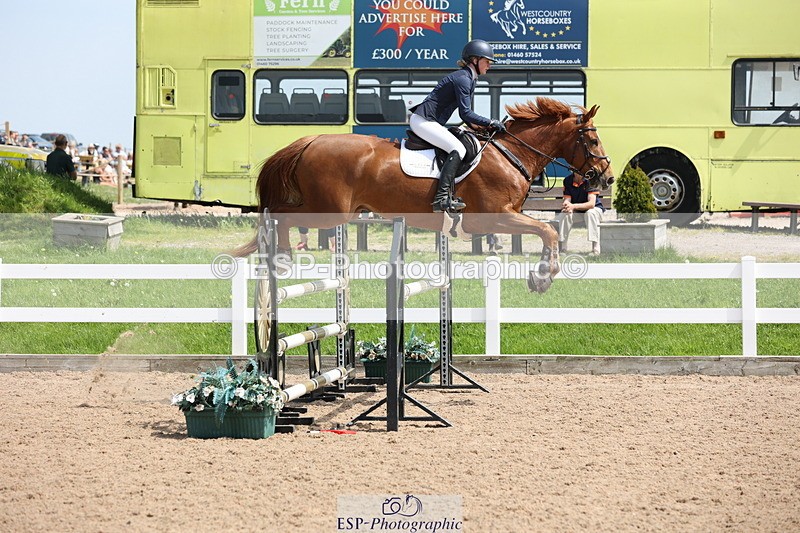 240510A-140044-07401 - Cls 17 1.05m National Am Quali