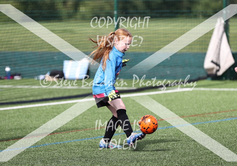 1DX30232 - Sat 13th U9 Girls