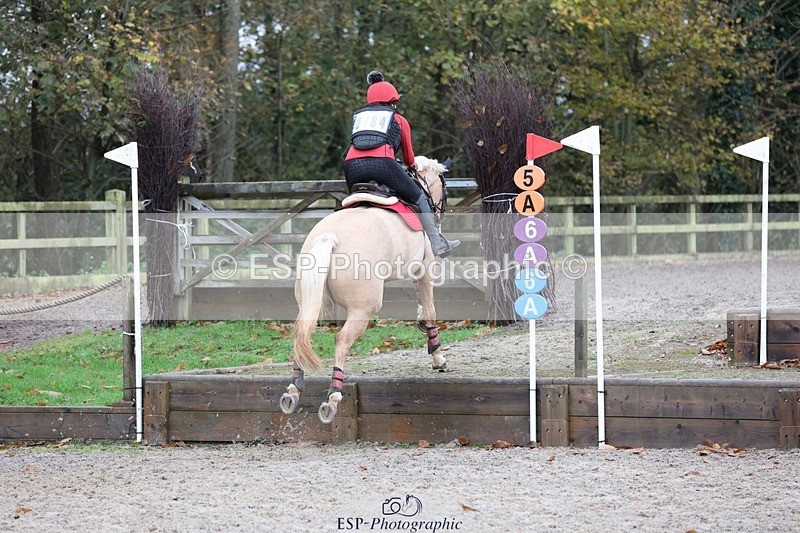 231118-112347-01095 - Cls 2 80cm Start to 11.30