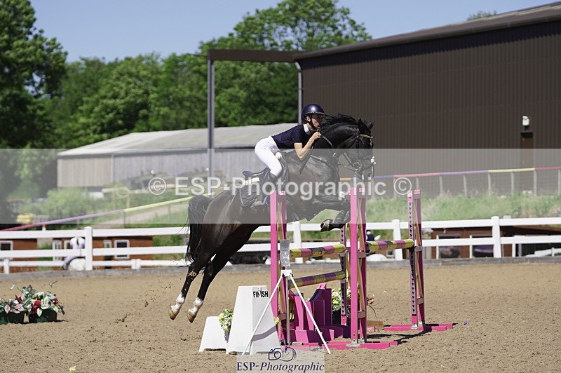 230624A-151034-02151 - Cls 26 Pony Foxhunter & 1.10m Open