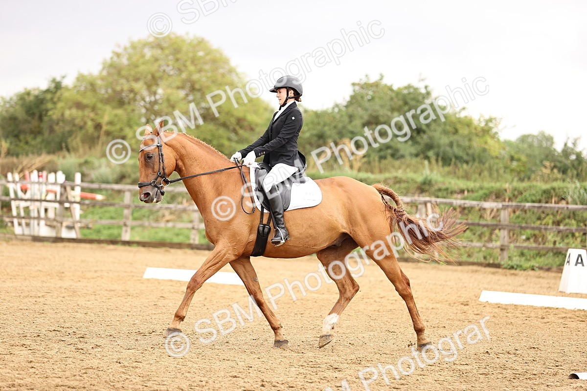 SBM_003886 - Class 6 - Novice 1