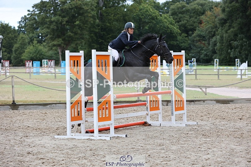 250829A-120457-01555 - Cls 7 British Novice and 90cm