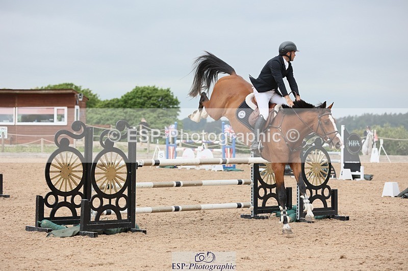 250524-121400-04723 - Cls 14 Snr Newc 1st Rnd