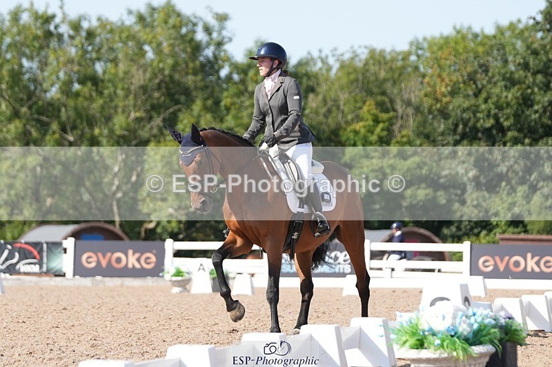 250817-160823-11658 - 190-Natalie.DraperRenkum.Cordula