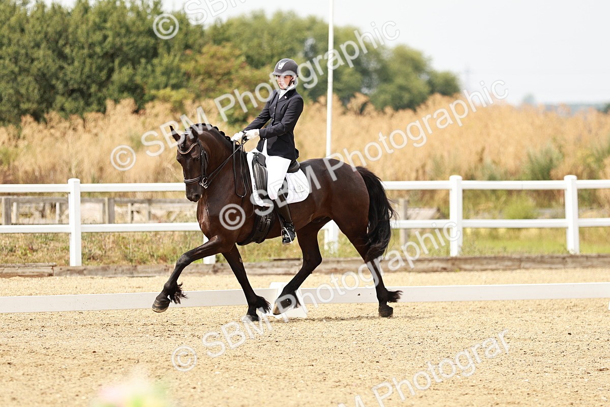 SBM_003689 - Class 7 - Advanced Medium 6 Gold - 13.16-14.36