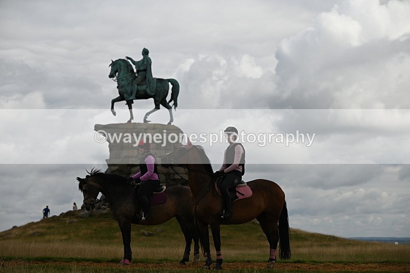 DSC_4208 - Time at Statue 09:50 to 11:09