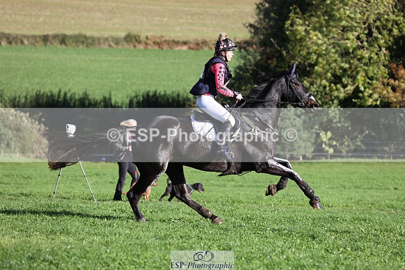 241025-103411-06325 - 002-Ellie.Fredericks-BRITANNIA'S.OLIVE