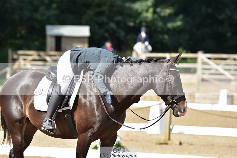 250719A-100554-03519 - 019-Bryony.Lovell-Williams-Broadtown.Man.In.The.Mirror