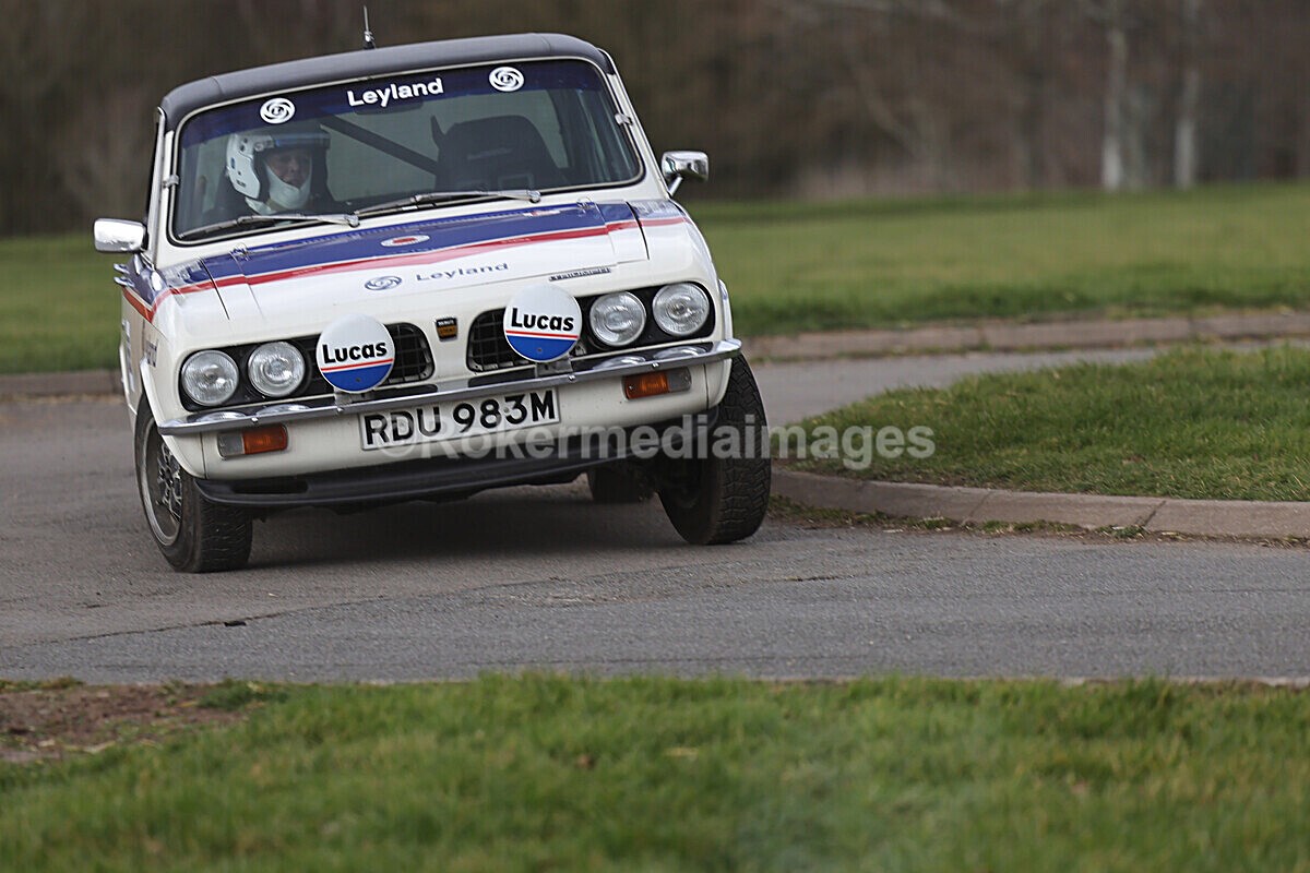 RETRO-847 - Race Retro