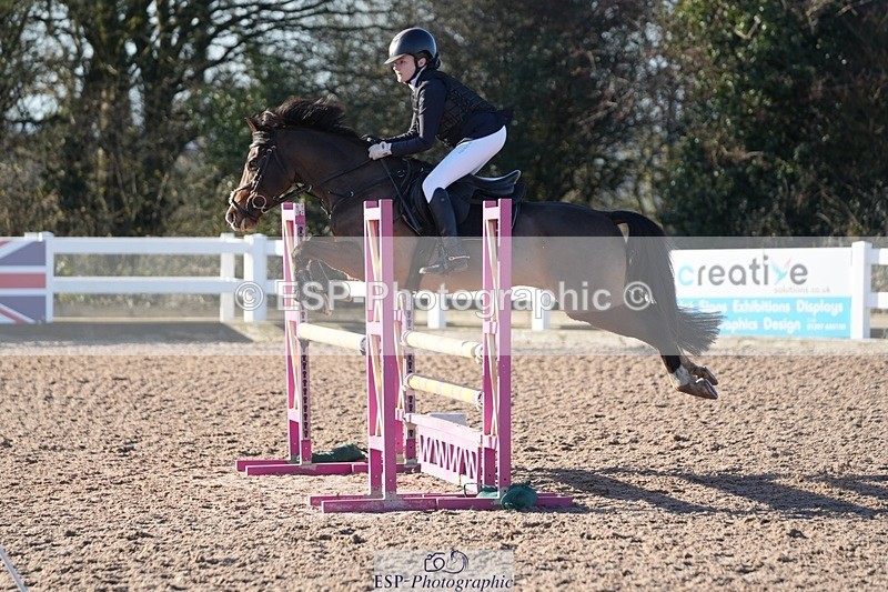 251130-111933-01035 - Cls 5 Pony Discovery & 90cm Open